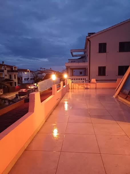 Apartmani Delas 2 Pjescana Uvala Εξωτερικό φωτογραφία
