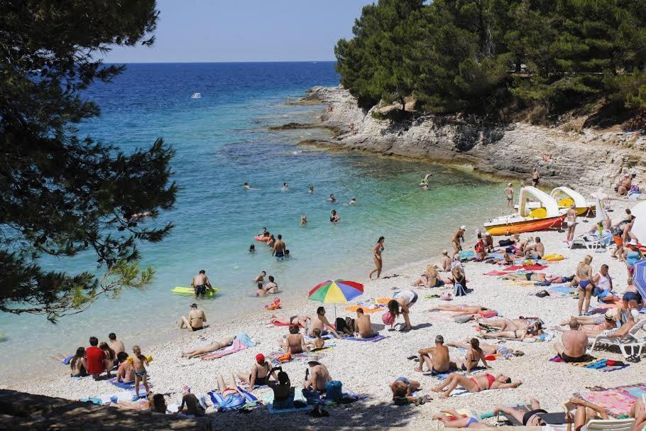 Apartmani Delas 2 Pjescana Uvala Εξωτερικό φωτογραφία